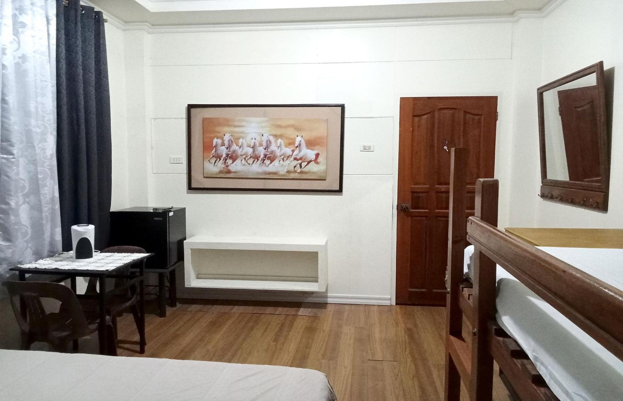Leizel'S Bed & Breakfast Palompon 외부 사진